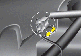 8. Take the C-pillar out carefully. If you pull the C-pillar strongly, it will